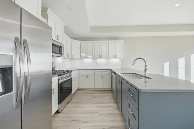 $765,000 | 35 Ln 345 Crooked Lake, Angola, IN 46703