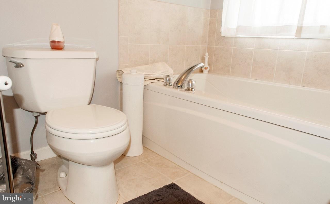 1330 Saddleback Road York, PA 17408 - Photo 21 of 35 Gallery Image 21