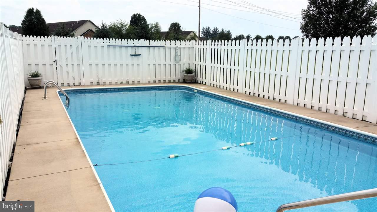 1330 Saddleback Road York, PA 17408 - Photo 30 of 35 Gallery Image 30