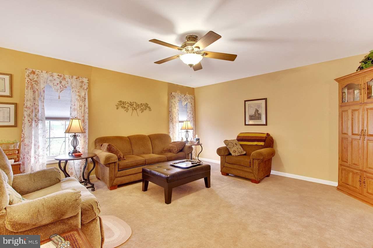 1330 Saddleback Road York, PA 17408 - Photo 5 of 35 Gallery Image 5