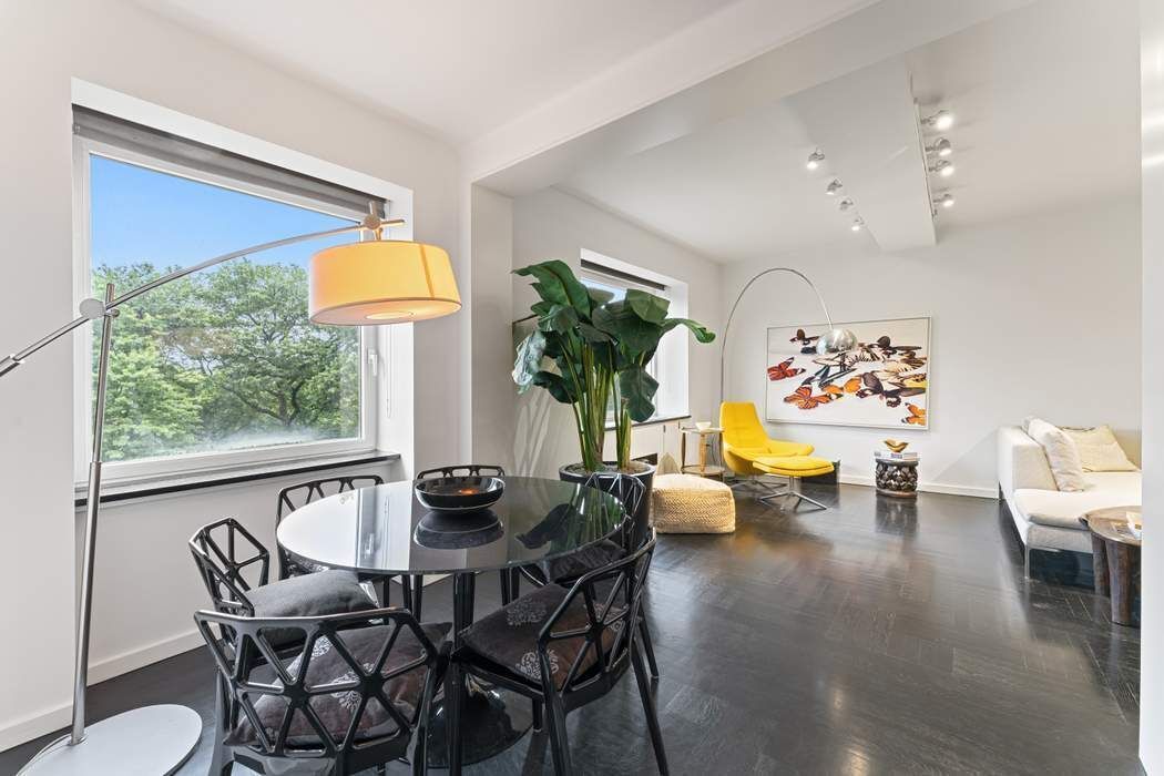 930 5th Avenue, Unit 7B Manhattan, NY 10021 - Photo 3 of 15