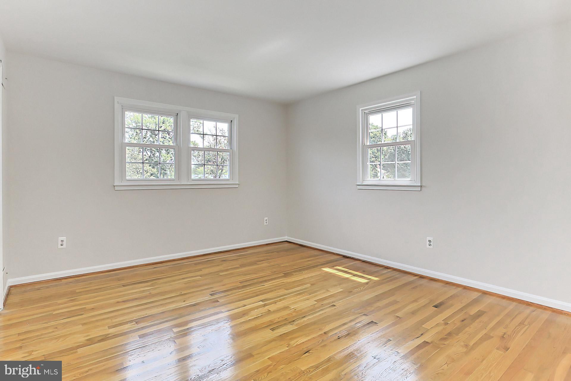 6808 Sydenstricker Road Springfield, VA 22153 - Photo 35 of 65 Bedroom 4