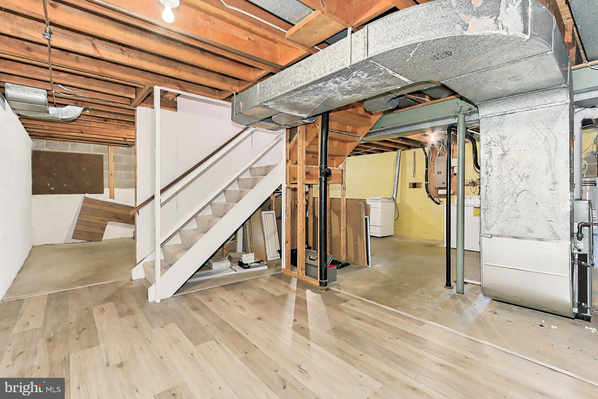 6808 Sydenstricker Road Springfield, VA 22153 - Photo 40 of 65 Huge basement