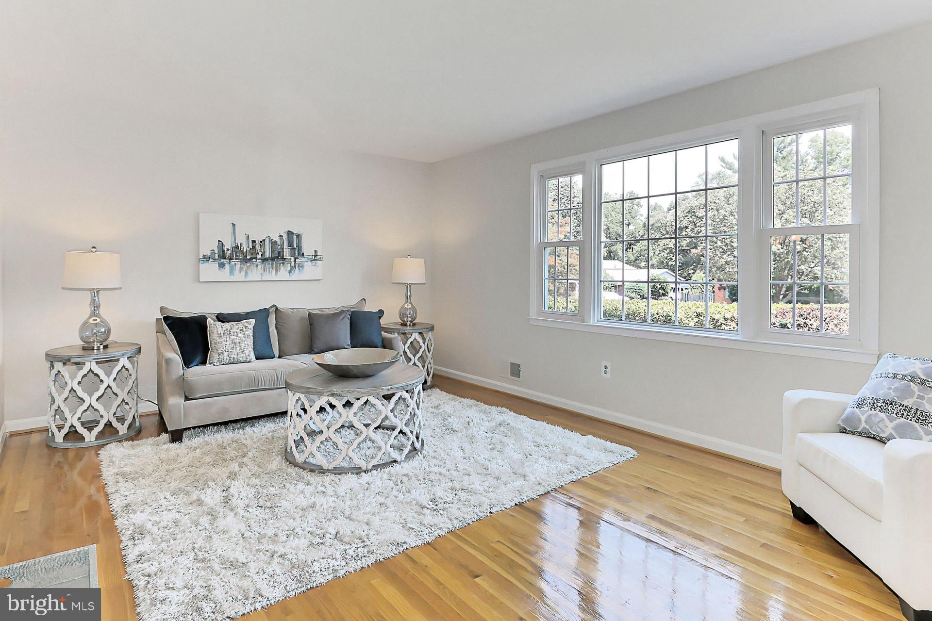 6808 Sydenstricker Road Springfield, VA 22153 - Photo 10 of 65 Living room triple window