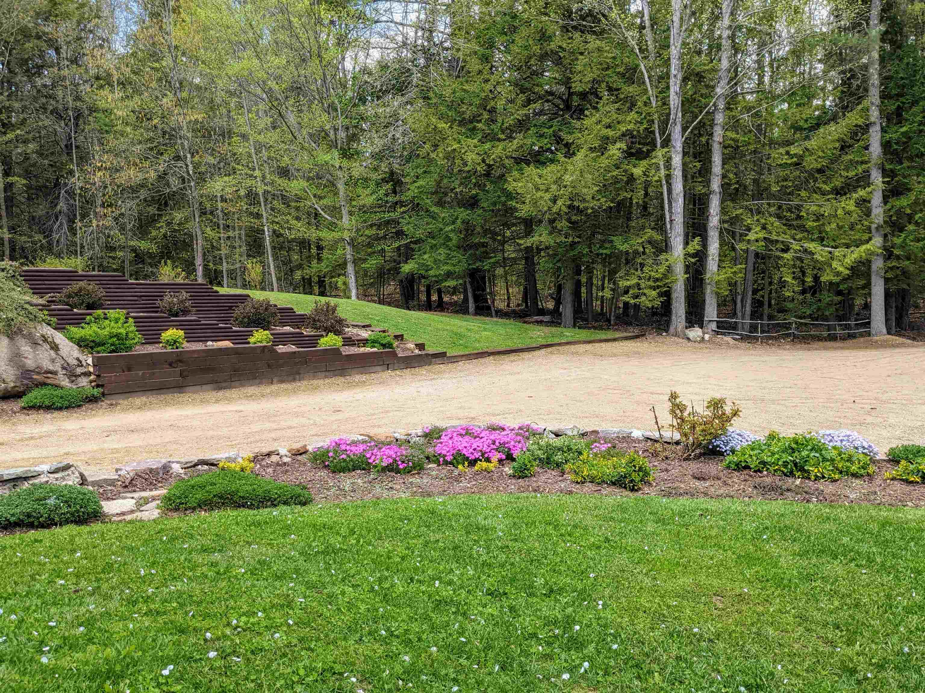 577 Highway 129 Loudon, NH 03307 - Photo 9 of 40 Gallery Image 9