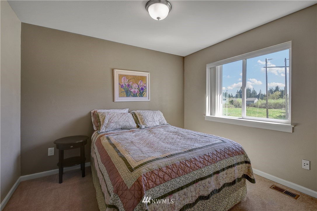 218 185th Place Southwest Bothell, WA 98012 - Photo 19 of 33 Gallery Image 19