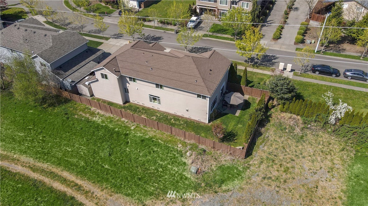 218 185th Place Southwest Bothell, WA 98012 - Photo 29 of 33 Gallery Image 29