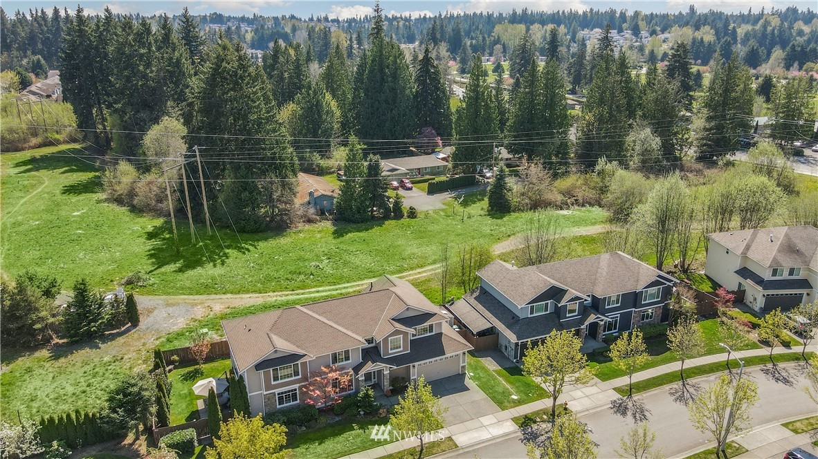 218 185th Place Southwest Bothell, WA 98012 - Photo 31 of 33 Gallery Image 31