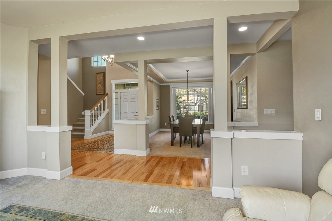 218 185th Place Southwest Bothell, WA 98012 - Photo 6 of 33 Gallery Image 6