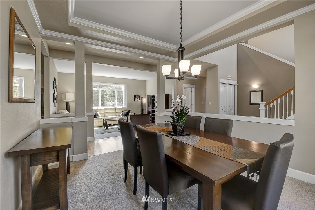 218 185th Place Southwest Bothell, WA 98012 - Photo 7 of 33 Gallery Image 7