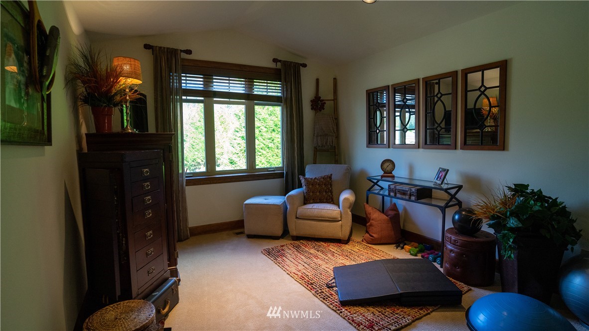 5625 Northeast 26th Street Renton, WA 98059 - Photo 23 of 31