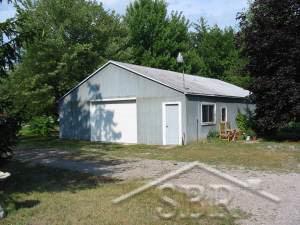 9935 South Graham Road St. Charles, MI 48655 - Photo 3 of 4 20046129-2.JPG