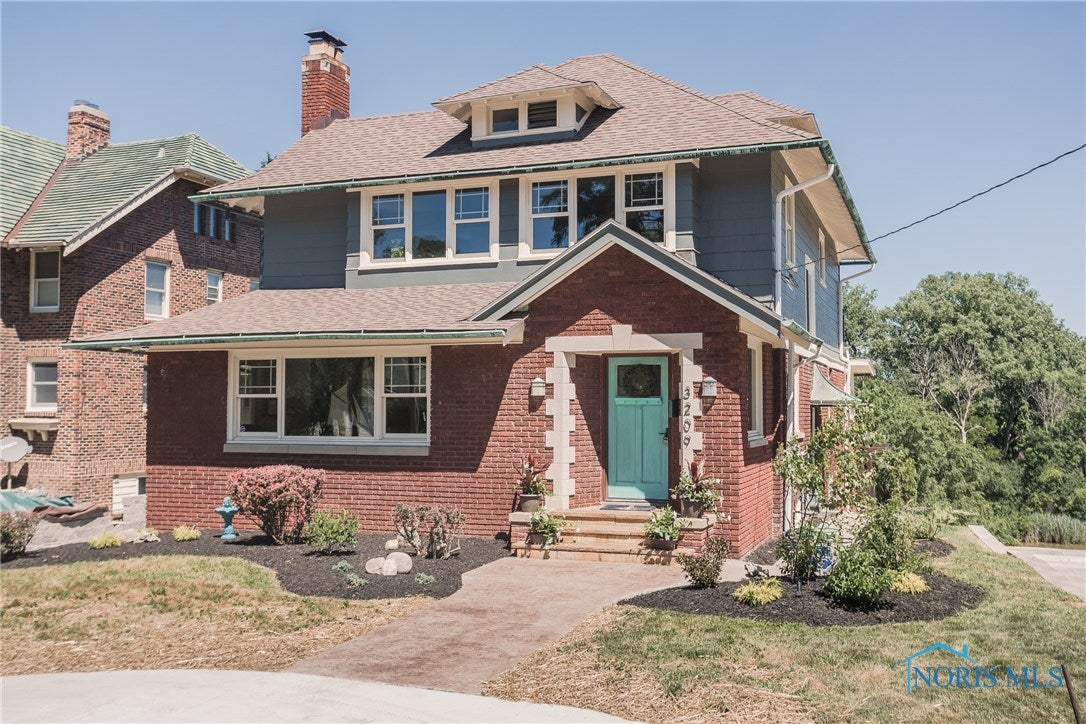 3209 River Road Toledo, OH 43614 - Photo 1 of 35 Gallery Image 1