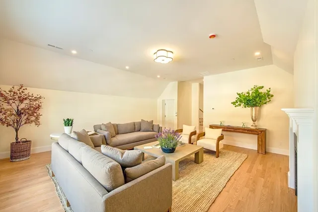 $1,650,000 | 21 Clubview Drive, Unit 21, Andover, MA 01810