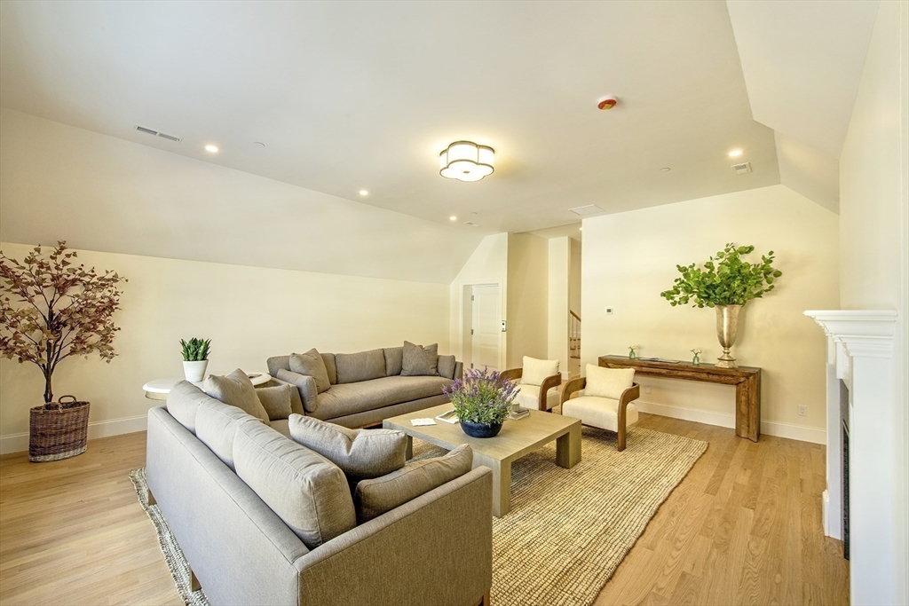 21 Clubview Drive, Unit 21 Andover, MA 01810 - Photo 22 of 34