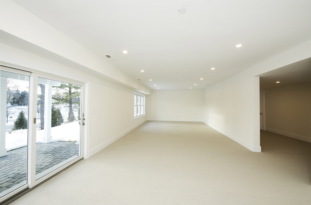 21 Clubview Drive, Unit 21 Andover, MA 01810 - Photo 31 of 34