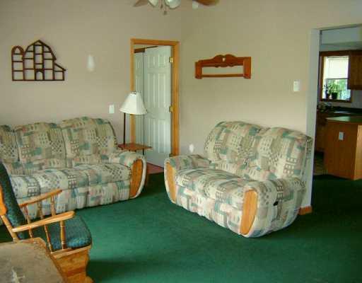 624 Bocktown Cork Road Clinton, PA 15026 - Photo 3 of 8 Gallery Image 3