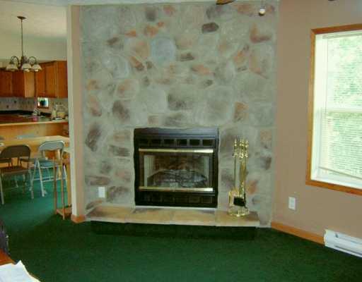 624 Bocktown Cork Road Clinton, PA 15026 - Photo 4 of 8 Gallery Image 4