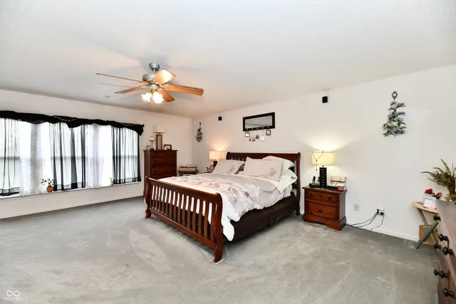 $359,900 | 5674 Doe Way, Noblesville, IN 46062