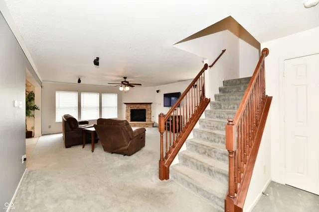 $359,900 | 5674 Doe Way, Noblesville, IN 46062