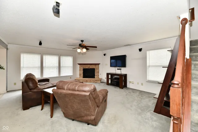 $359,900 | 5674 Doe Way, Noblesville, IN 46062