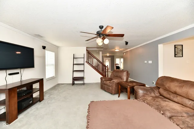 $359,900 | 5674 Doe Way, Noblesville, IN 46062