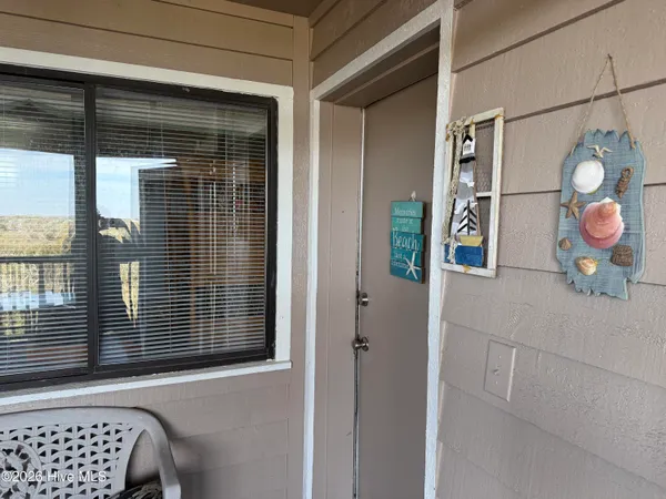 $2,150 | 2503 West Fort Macon Road, Unit 310A, Atlantic Beach, NC 28512