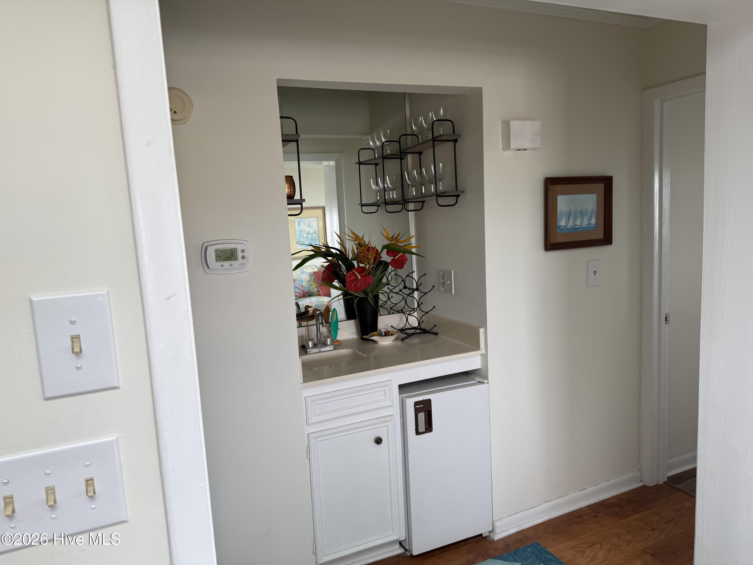 2503 West Fort Macon Road, Unit 310A Atlantic Beach, NC 28512 - Photo 7 of 19 Wet Bar