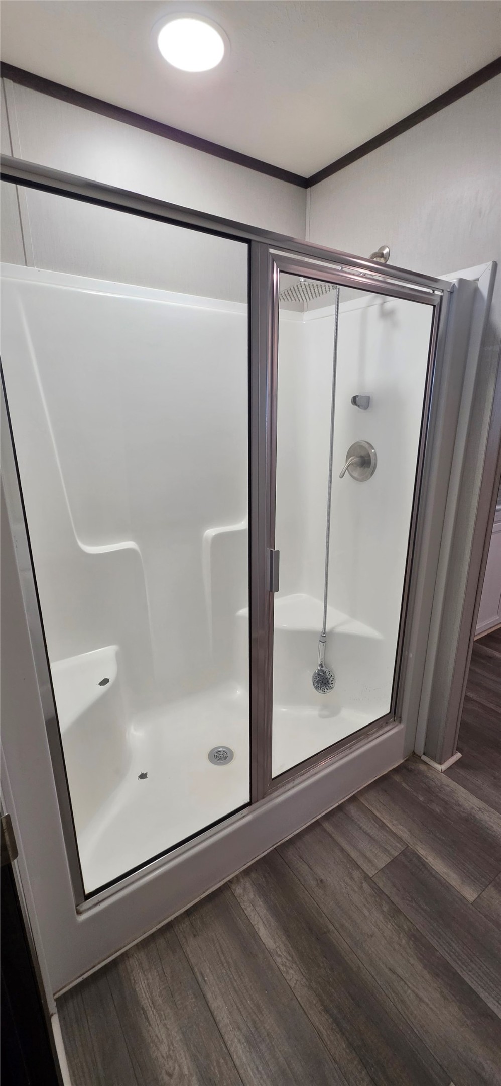 2571 Lee Turner Road Cleveland, TX 77328 - Photo 15 of 18 Primary Shower