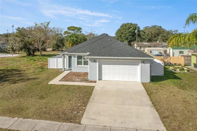 $449,000 | 142 Pineview Drive, Oviedo, FL 32765