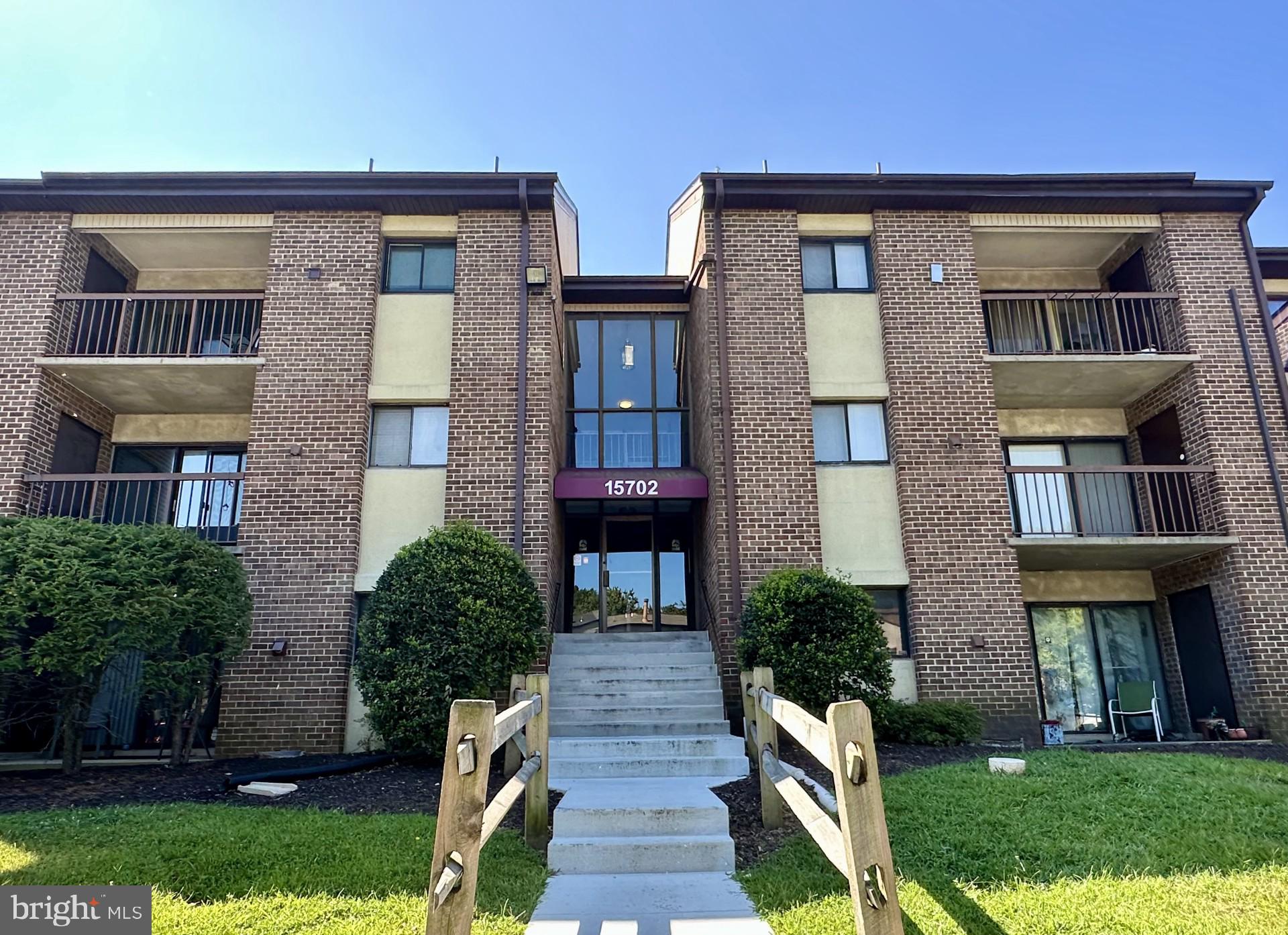 Welcome Home to 15702 Dorset Rd, Unit 135