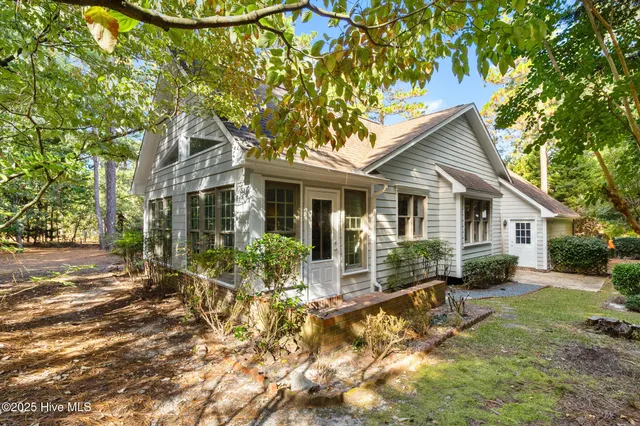 $449,999 | 80 Lake Forest Drive Southwest, Pinehurst, NC 28374