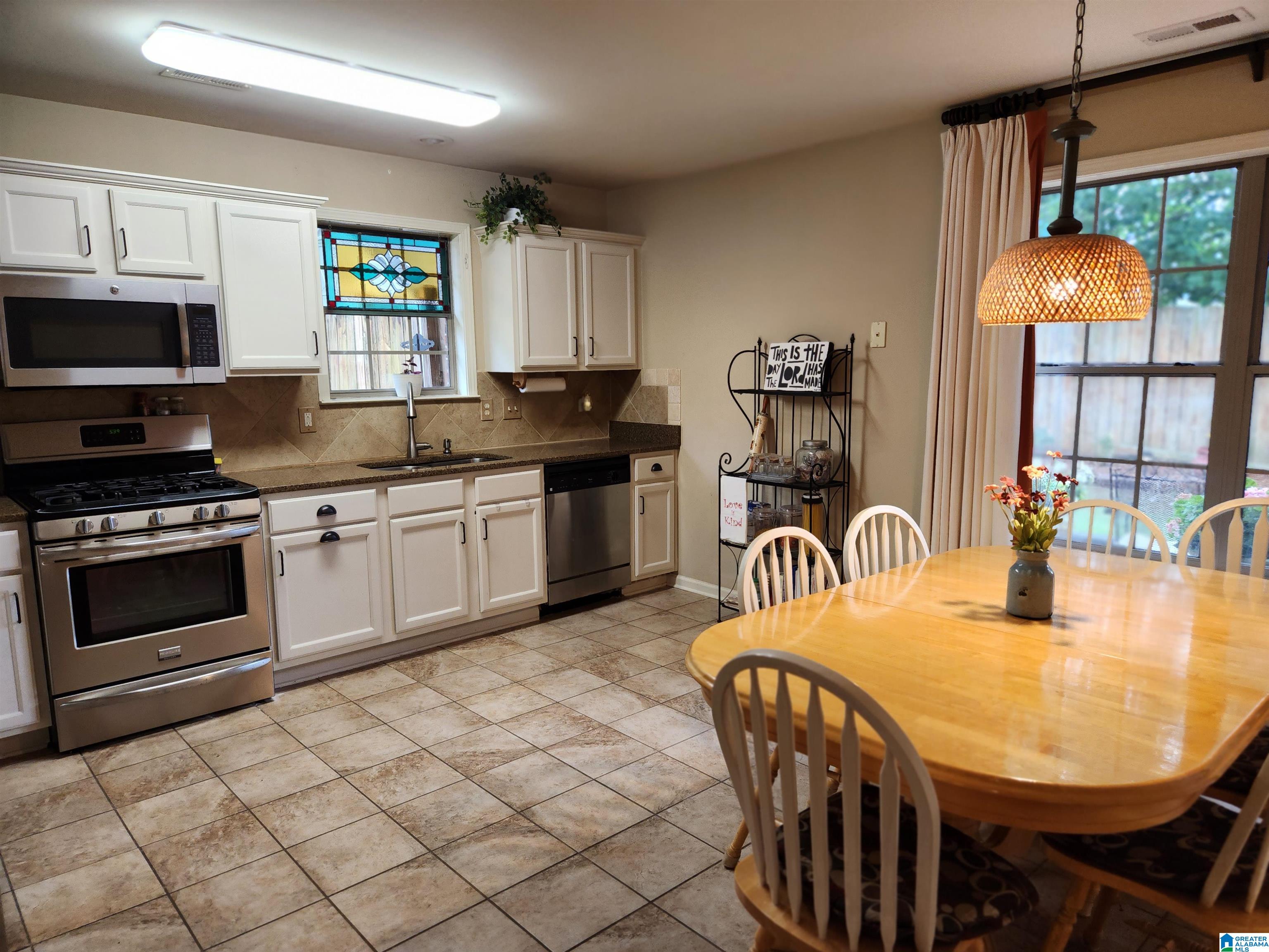 108 Paddington Station Alabaster, AL 35114 - Photo 15 of 42