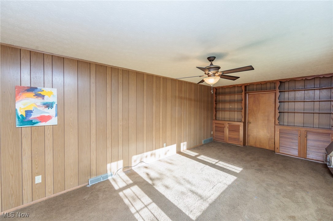 7045 Case Road North Ridgeville, OH 44039 - Photo 23 of 43
