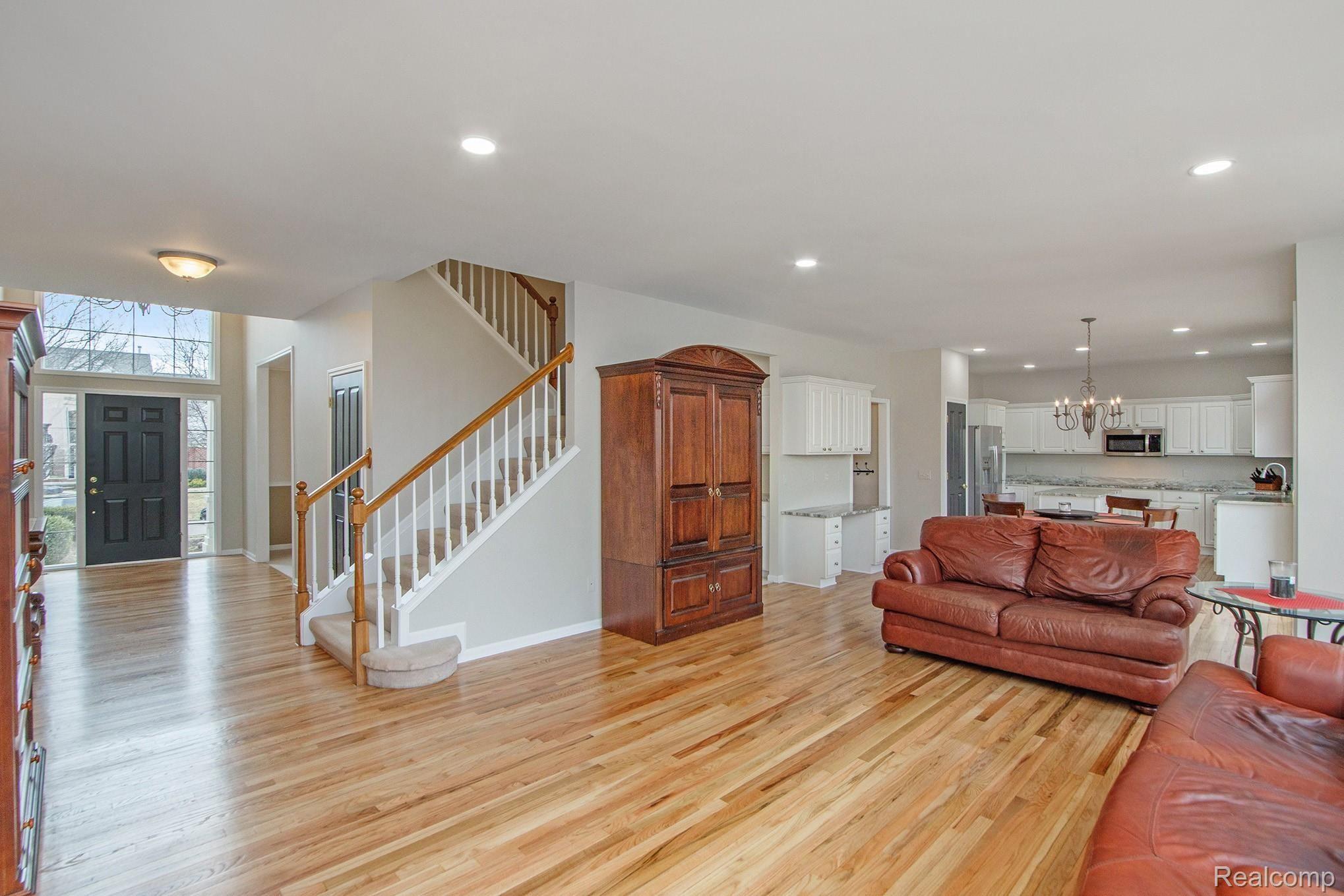 4029 Wincrest Lane Rochester, MI 48306 - Photo 7 of 42 BPG_4919.jpg