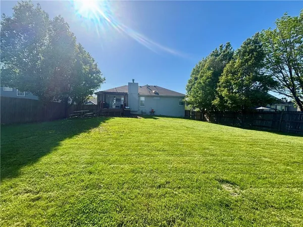 $315,000 | 501 Southwest Whitestone Drive, Grain Valley, MO 64029