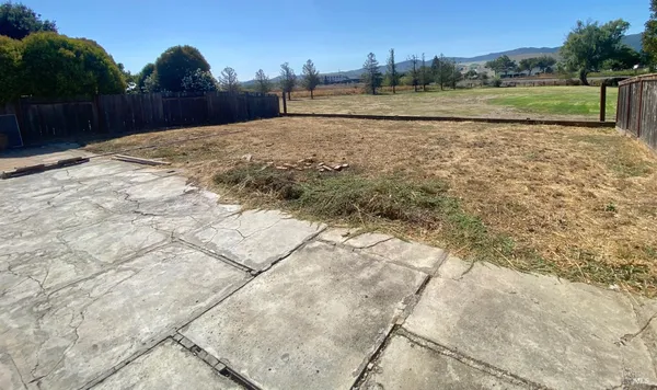 $599,000 | 581 Louis Drive, Novato, CA 94945