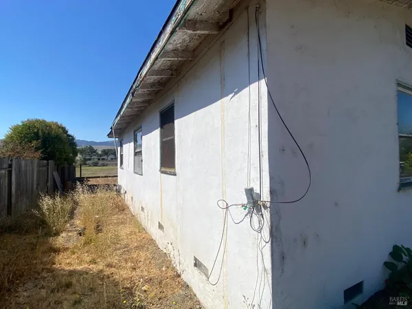 $599,000 | 581 Louis Drive, Novato, CA 94945
