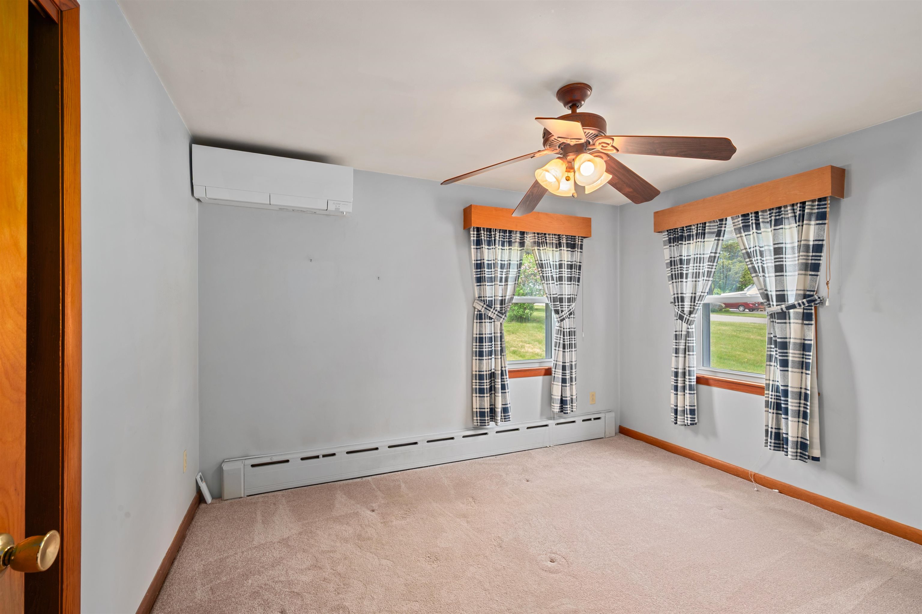 1310 Wellington Road Manchester, NH 03104 - Photo 23 of 35