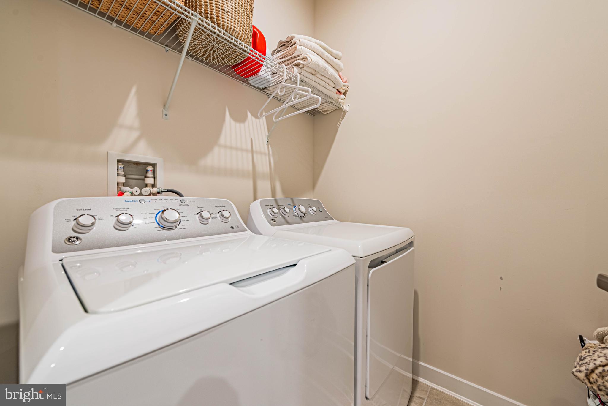12115 Snug Harbor Road Berlin, MD 21811 - Photo 20 of 46 a utility room with dryer and washer