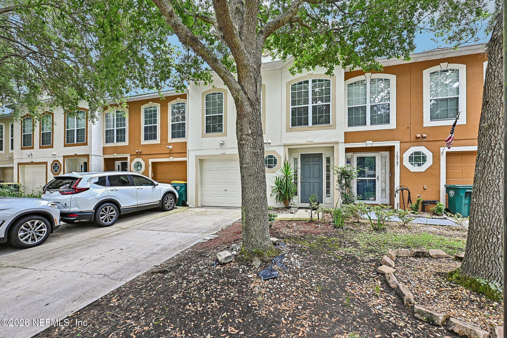 10543 Autumn Trace Road Jacksonville, FL 32257 - Photo 3 of 45 Front of Townhome