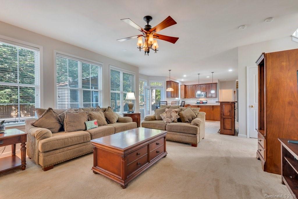 4315 Sunset Rose Drive Fort Mill, SC 29708 - Photo 9 of 35 Gallery Image 9