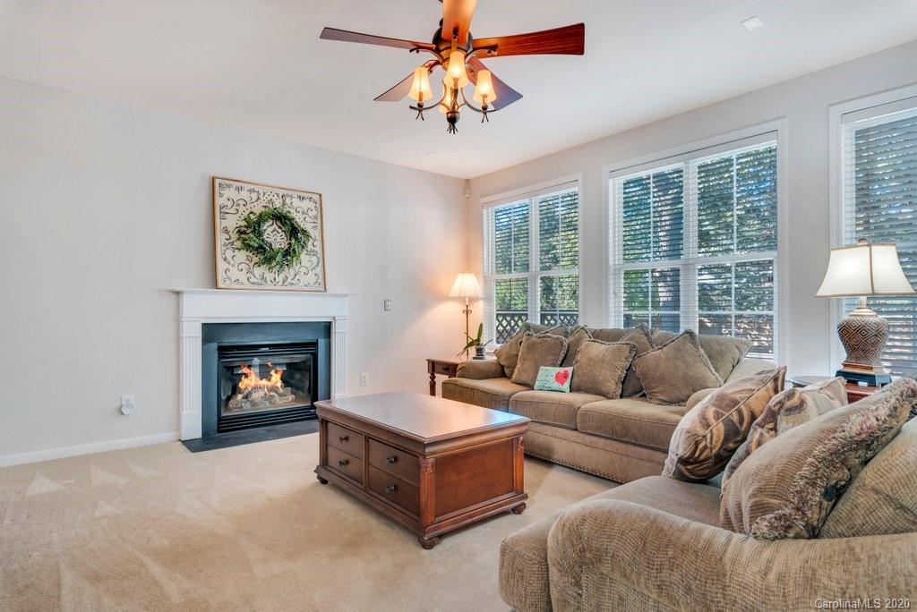 4315 Sunset Rose Drive Fort Mill, SC 29708 - Photo 10 of 35 Gallery Image 10