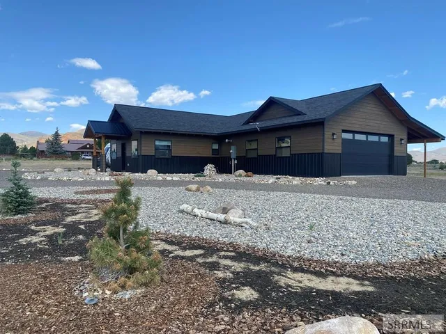 $339,000 | 1110 Apex Lane, Challis, ID 83226