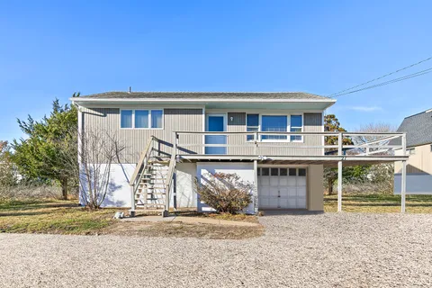 27 Leeton Road, Amagansett, NY 11930