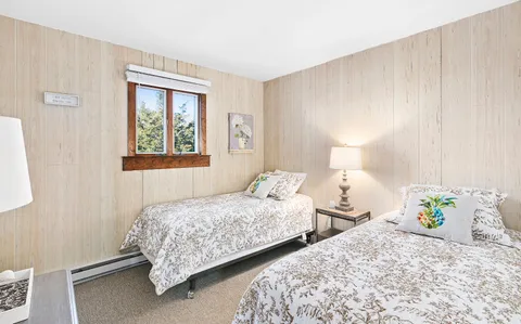 27 Leeton Road, Amagansett, NY 11930