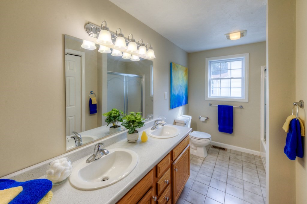 12 Matteo Street Worcester, MA 01606 - Photo 27 of 42 Gallery Image 27