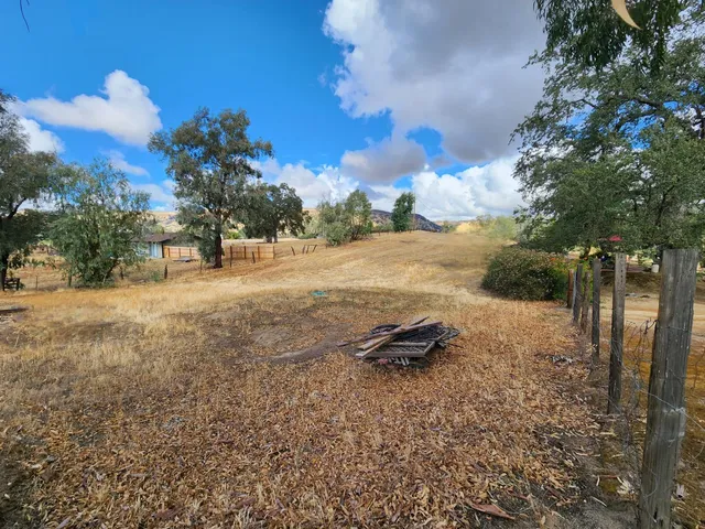 $699,000 | 22266 Frontier Road, Clovis, CA 93619