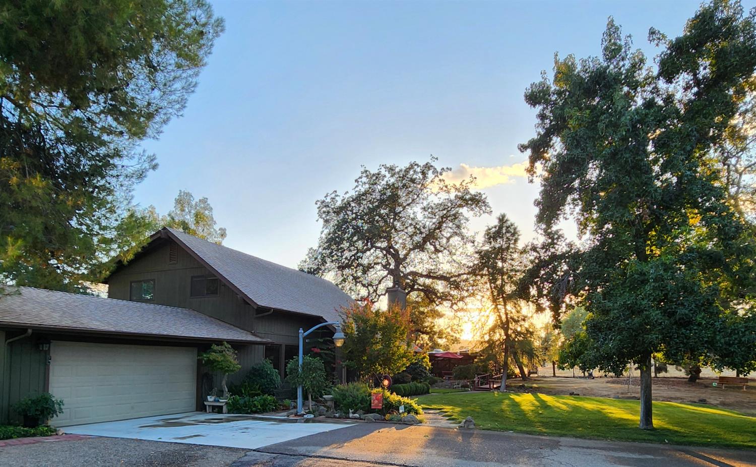 22266 Frontier Road Clovis, CA 93619 - Photo 52 of 61 a view of road with large trees