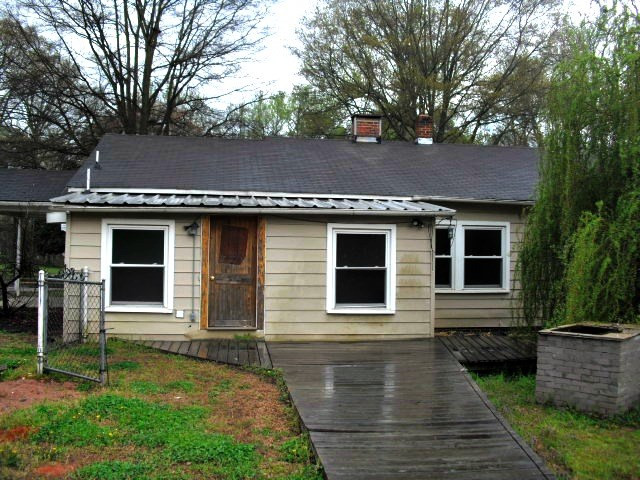 2509 Ross Road Durham, NC 27703 - Photo 3 of 24 Photo 3